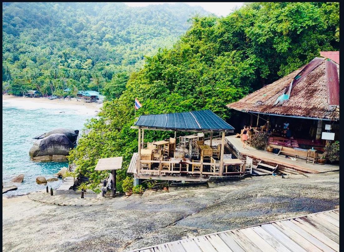 Hotel Bambu Huts Baan Tai Exterior foto