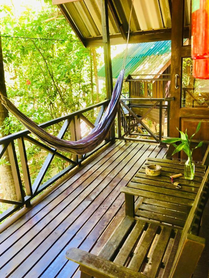 Hotel Bambu Huts Baan Tai Exterior foto